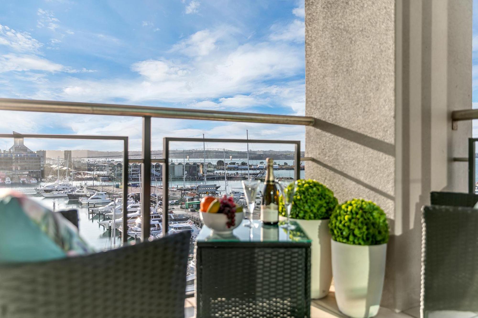 Penthouse Crown Apartment Auckland Exterior photo